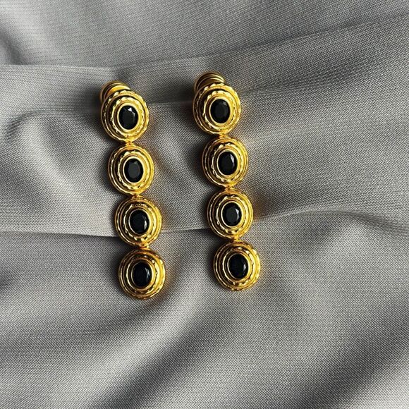 s-l400.jpg Brand New. $155 Julie Vos earrings.